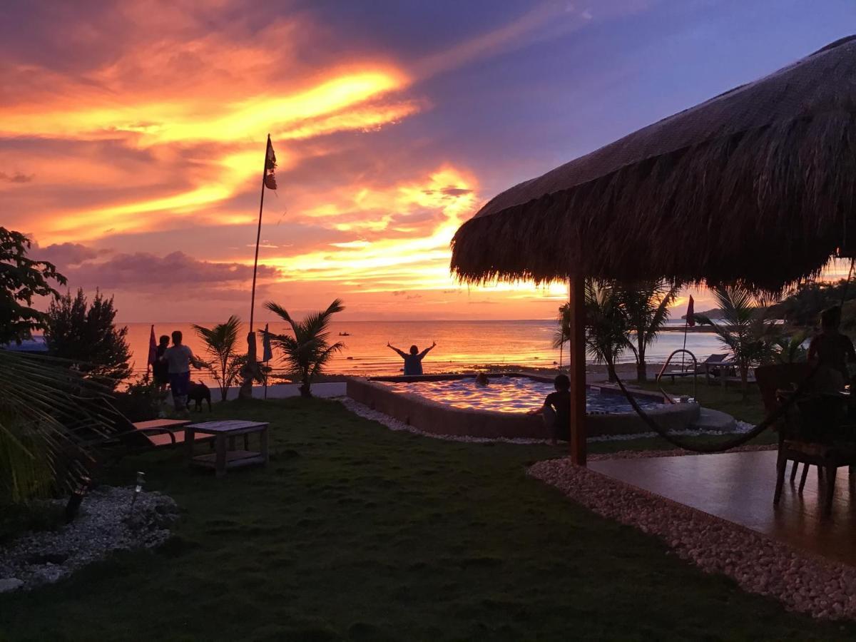 Bamboobeachvilla2 Ac New Oceanfront Pool Sunsetview Garden Kitchen Satellite Starlink Wi-Fi Dimiao Kültér fotó